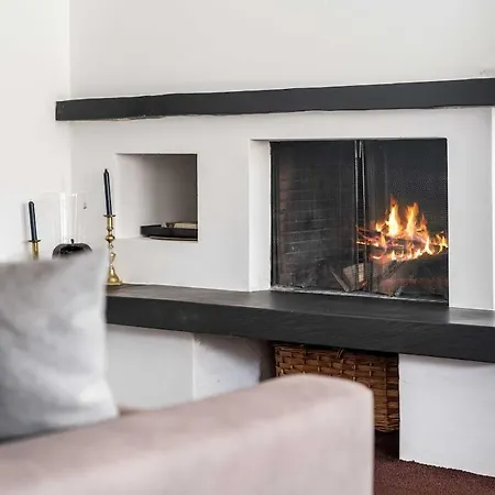 3bedr Private Parking Slopes Access Apartment *