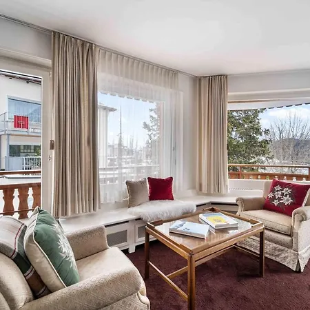 3bedr Private Parking Slopes Access Apartment *