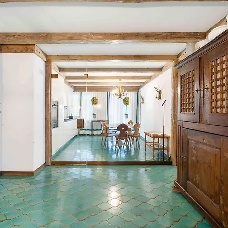 Apartment 3bedr Private Parking Slopes Access St. Moritz