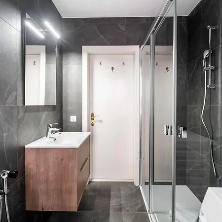 3bedr Private Parking Slopes Access Apartament *